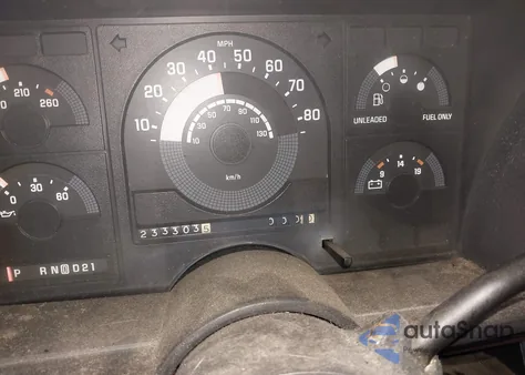 1988 Chevrolet Gmt-400 C1500 из США, поврежденный, VIN 1GCDC14K1JZ298355